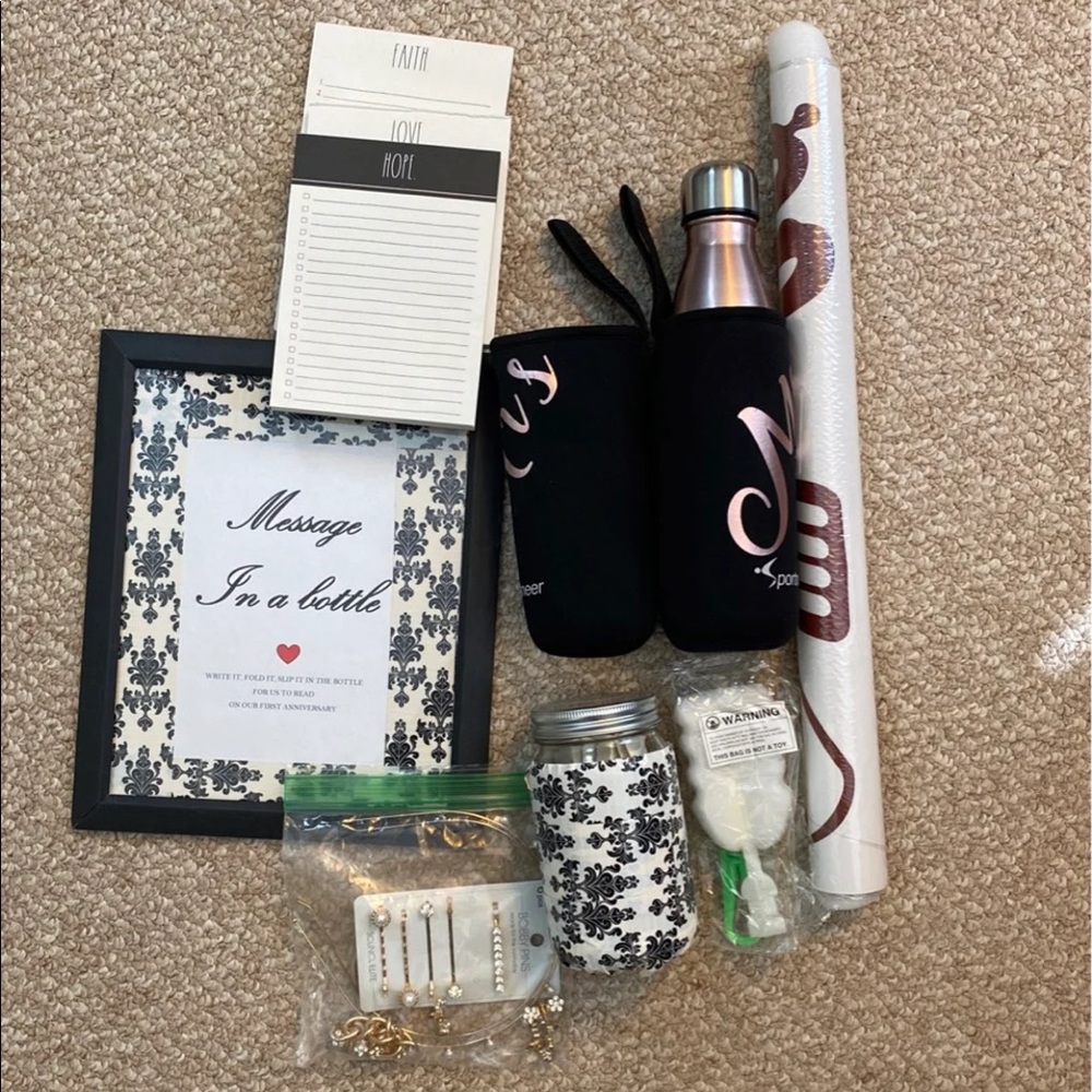 Wedding bundle with water bottle